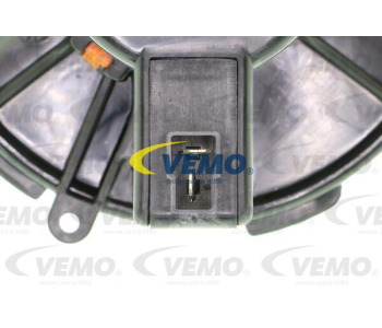 Кондензатор, климатизация VEMO V24-62-0001 за ALFA ROMEO 147 (937) от 2000 до 2005