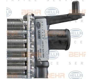 Радиатор, охлаждане на двигателя HELLA 8MK 376 712-484 за BMW 5 Ser (E39) от 1995 до 2003