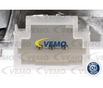 Кондензатор, климатизация VEMO V22-62-0010 за CITROEN C4 I купе (LA) от 2004 до 2011