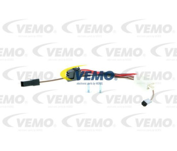 Интеркулер (охладител за въздуха на турбината) VEMO V22-60-0008