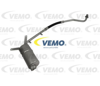 Интеркулер (охладител за въздуха на турбината) VEMO V25-60-0048 за FORD TRANSIT платформа от 2006 до 2014