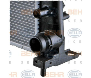 Радиатор, охлаждане на двигателя HELLA 8MK 376 756-134 за MERCEDES VITO (W639) товарен от 2003 до 2014
