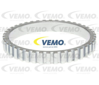 Интеркулер (охладител за въздуха на турбината) VEMO V40-60-2065 за OPEL ASTRA G (F70) товарен от 1999 до 2005