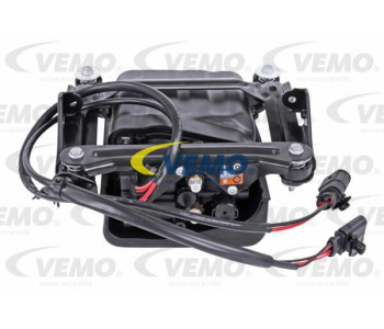 Радиатор, охлаждане на двигателя VEMO V46-60-0005 за RENAULT CLIO I (S57_) товарен от 1991 до 1998