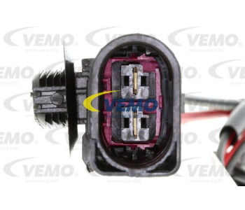 Интеркулер (охладител за въздуха на турбината) VEMO V46-60-0006 за RENAULT SCENIC II (JM0/1_) от 2003 до 2009