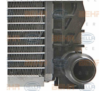 Радиатор, охлаждане на двигателя HELLA 8MK 376 717-734 за VOLKSWAGEN PASSAT B3/B4 (3A2, 35I) седан от 1988 до 1996