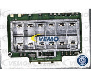 Кондензатор, климатизация VEMO V49-62-0007 за LAND ROVER DEFENDER (L316) комби от 1990 до 2016