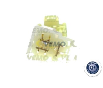 360933-2.jpg