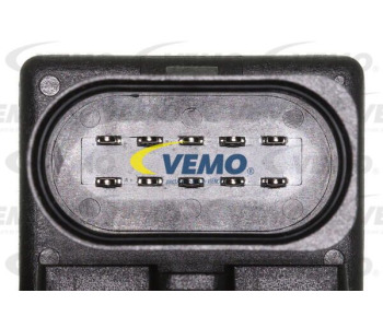 Комплект гарнитури, маслен радиатор VEMO V15-60-96087 за VOLKSWAGEN BEETLE (5C1, 5C2) от 2011