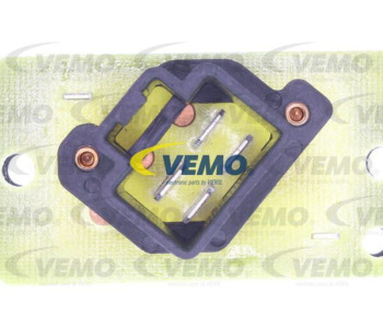 Кондензатор, климатизация VEMO V26-62-0004 за HONDA ACCORD V (CE) комби от 1993 до 1998