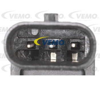 Кондензатор, климатизация VEMO V52-62-0003 за HYUNDAI COUPE (RD) от 1996 до 2002