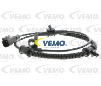 Кондензатор, климатизация VEMO V52-62-0011 за HYUNDAI i30 (FD) комби от 2007 до 2012