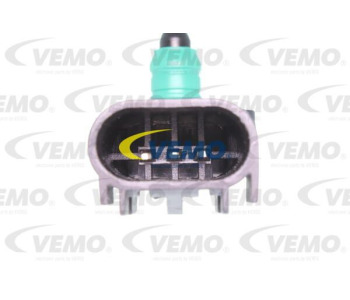 Радиатор, охлаждане на двигателя VEMO V52-60-0003 за HYUNDAI i30 (FD) комби от 2007 до 2012