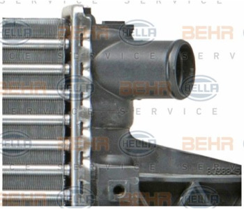 Радиатор, охлаждане на двигателя HELLA 8MK 376 715-151 за VOLKSWAGEN POLO (86C, 80) купе от 1991 до 1994