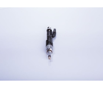 791663-2.jpg